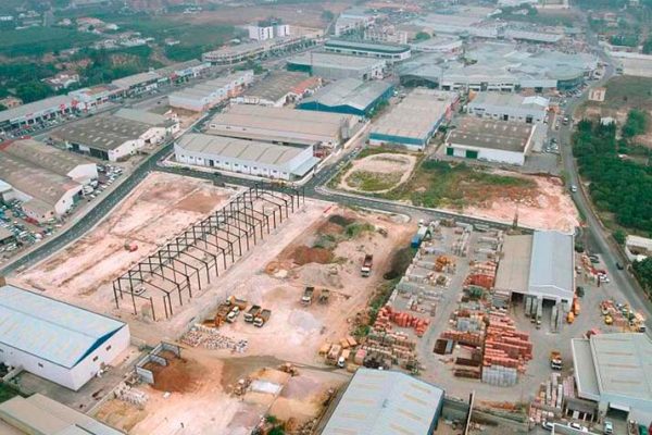 edificacion-industrial-madrigueres